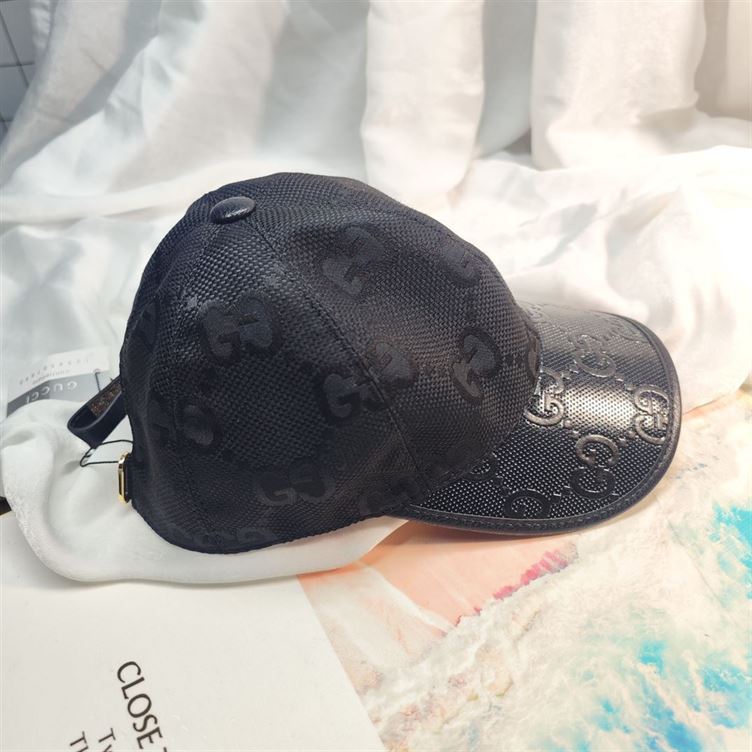GUCCI BASEBALL HAT