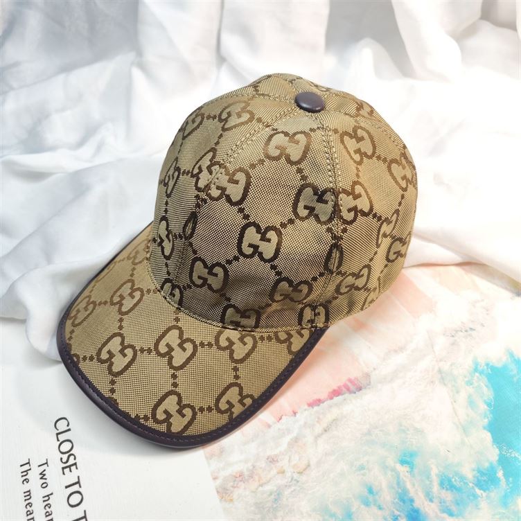 GUCCI BASEBALL HAT