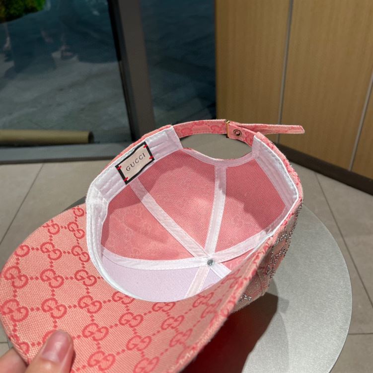 GUCCI BASEBALL HAT