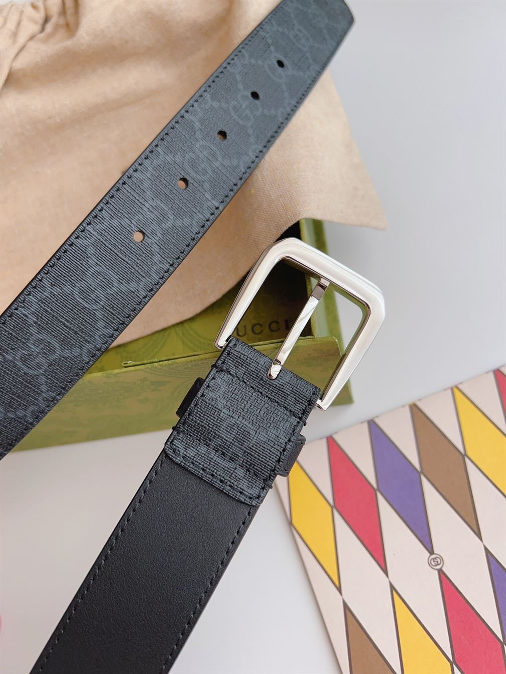 GUCCI BELT WITH INTERLOCKING G DETAIL - GB039