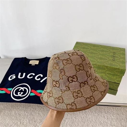 GUCCI BUCKET HAT