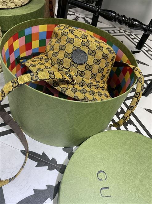 GUCCI BUCKET HAT