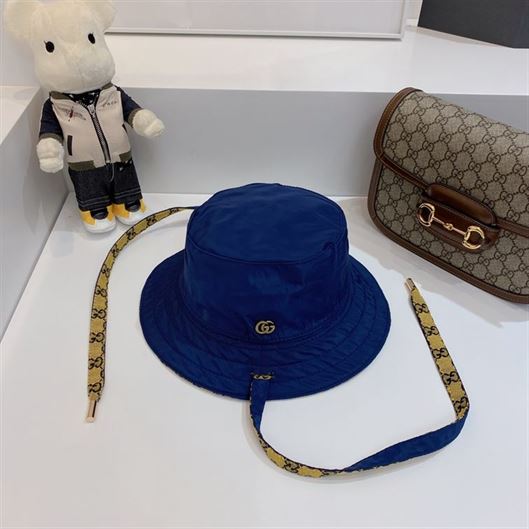 GUCCI BUCKET HAT
