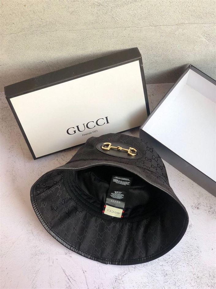 GUCCI BUCKET HAT