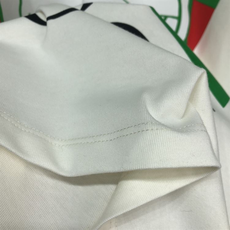 GUCCI COTTON X DORAEMON LOGO PRINT T-SHIRT-IN-WHITE-GGS009