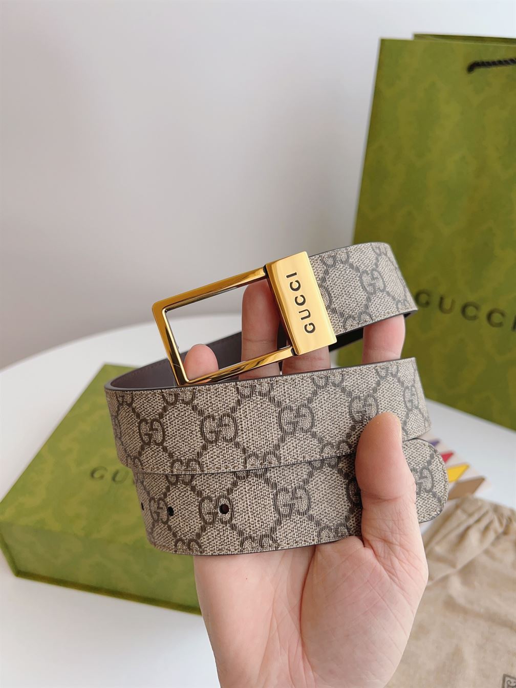 GUCCI GG BELT WITH RECTANGULAR BUCKLE - GB045