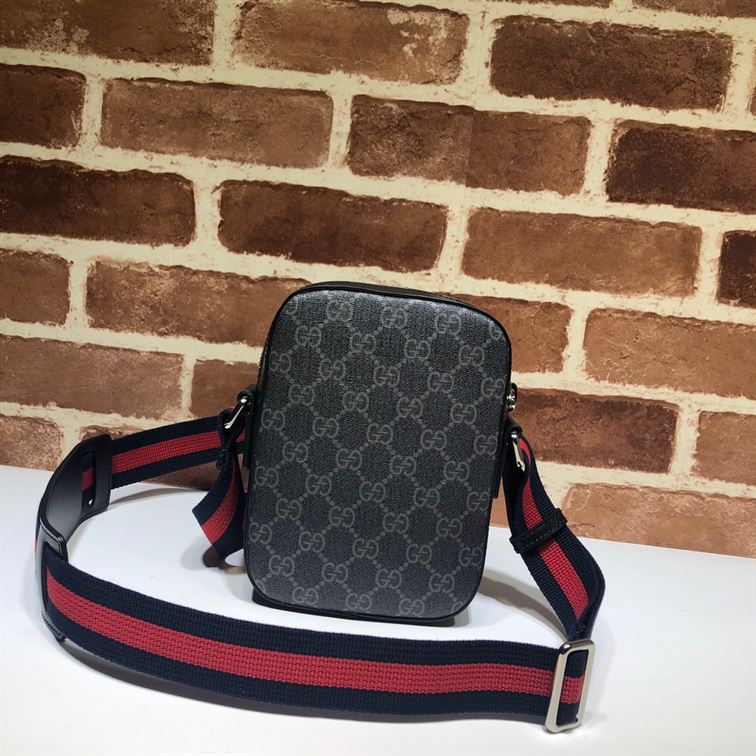 GUCCI GG BLACK MESSENGER - BG031