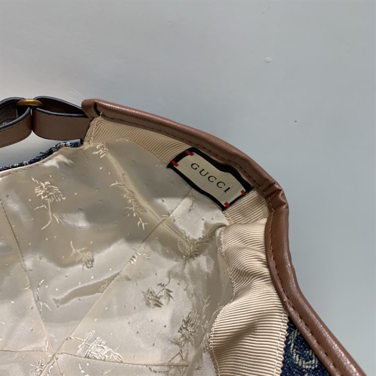 GUCCI GG CANVAS BASEBALL HAT