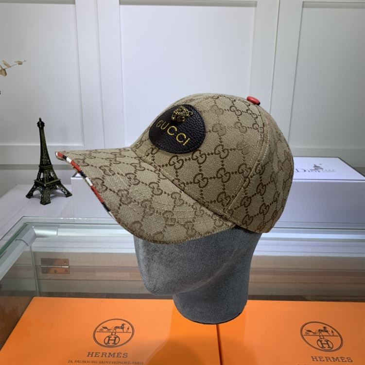 GUCCI GG CANVAS BASEBALL HAT