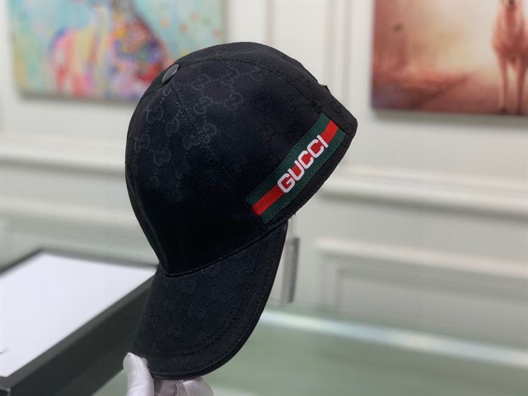 GUCCI GG CANVAS BASEBALL HAT