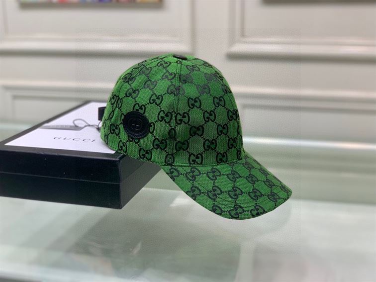 GUCCI GG CANVAS BASEBALL HAT