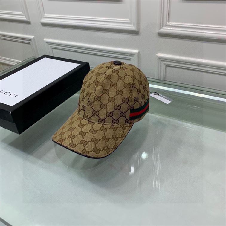 GUCCI GG CANVAS BASEBALL HAT