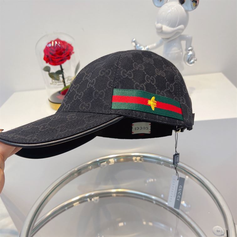 GUCCI GG CANVAS BASEBALL HAT