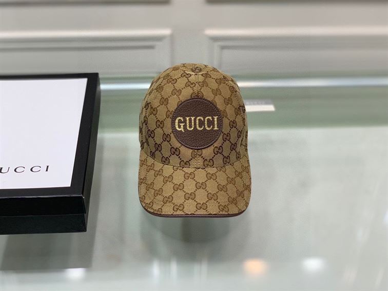 GUCCI GG CANVAS BASEBALL HAT