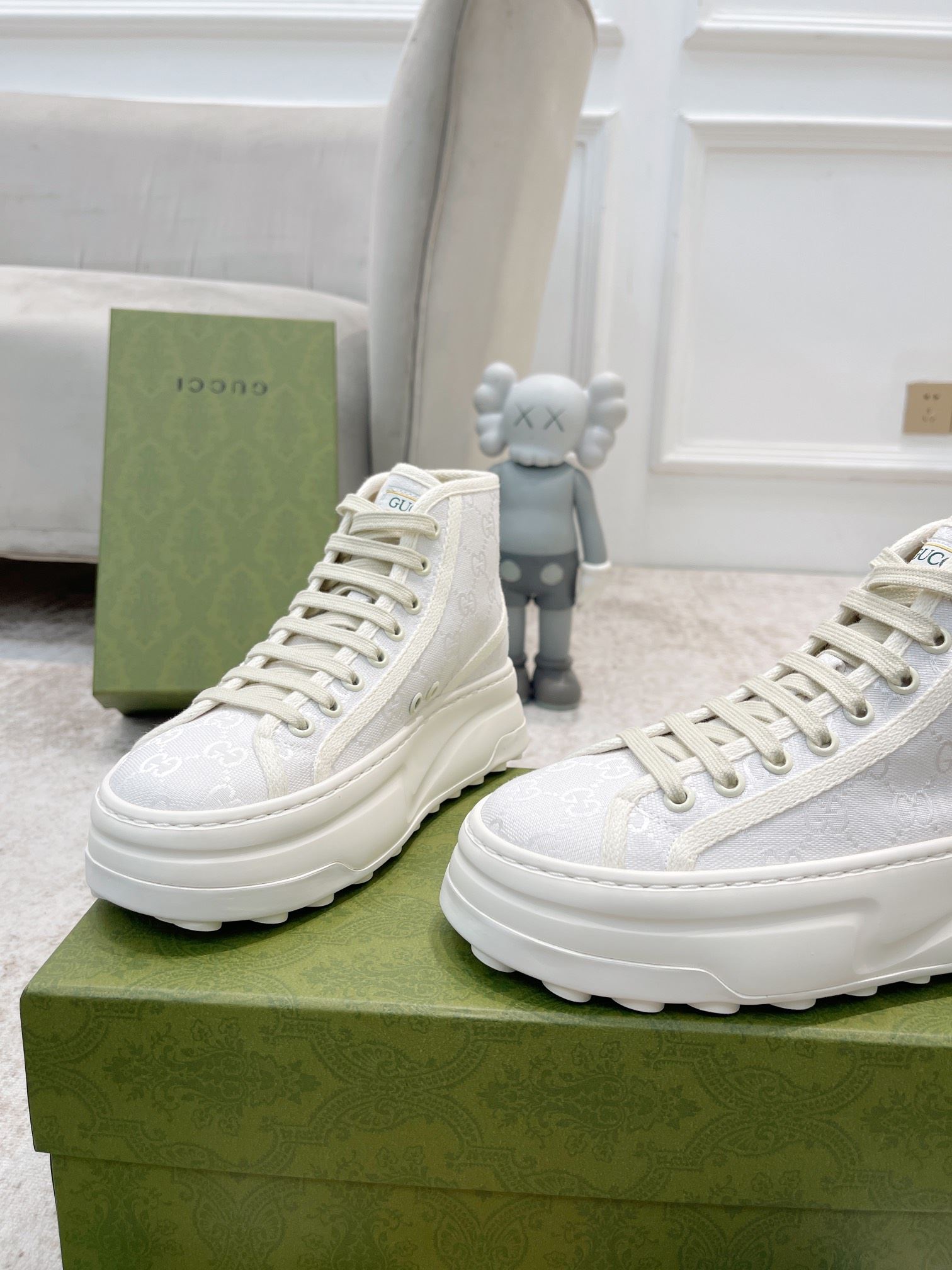 GUCCI GG HIGH TOP TRAINER - GCC152