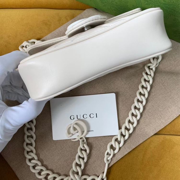 GUCCI GG MARMONT BELT BAG IN WHITE LEATHER