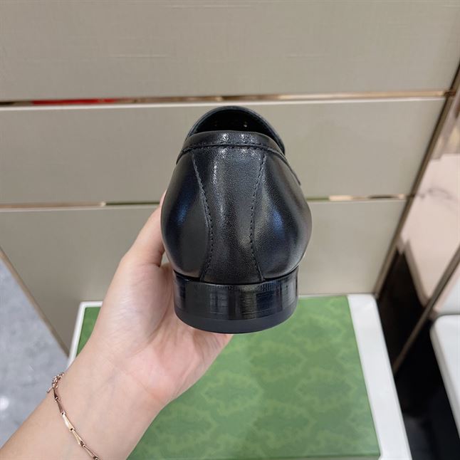 GUCCI HORSEBIT LEATHER LOAFER - GL050