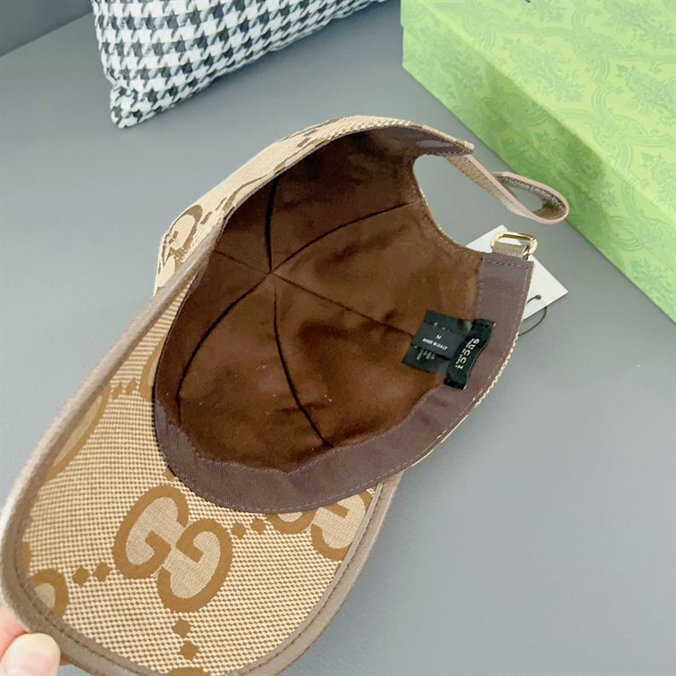 GUCCI JUMBO GG CANVAS BASEBALL HAT