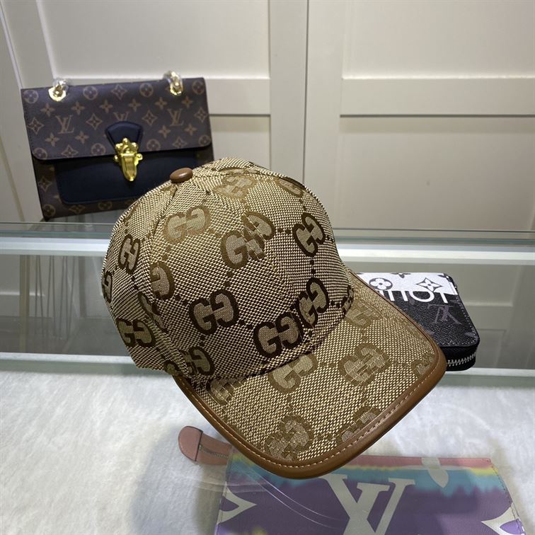 GUCCI JUMBO GG CANVAS BASEBALL HAT