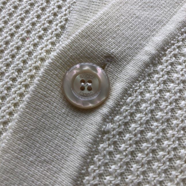 GUCCI KNIT COTTON CARDIGAN WITH PATCH - GCK043