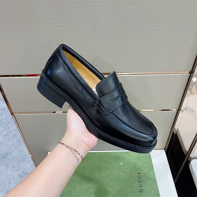 GUCCI LEATHER LOAFER IN BLACK - GL048