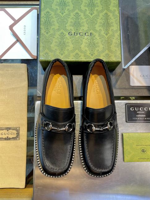 GUCCI LOAFER CHAIN BLACK - GL017