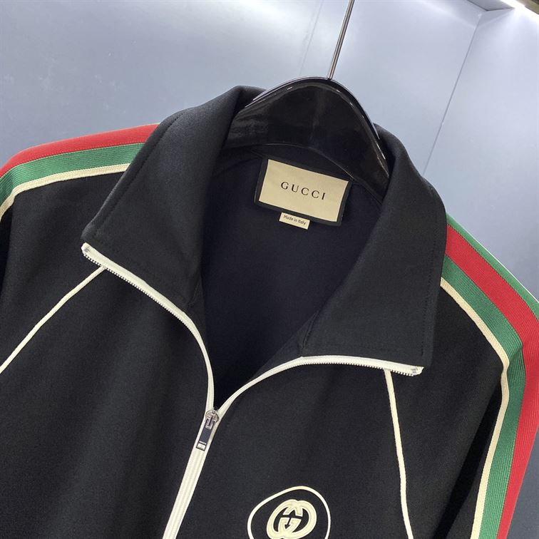 GUCCI LOGO APPLIQUED STRIPED TECH-JERSEY TRACK JACKET IN BLACK - GCJ017