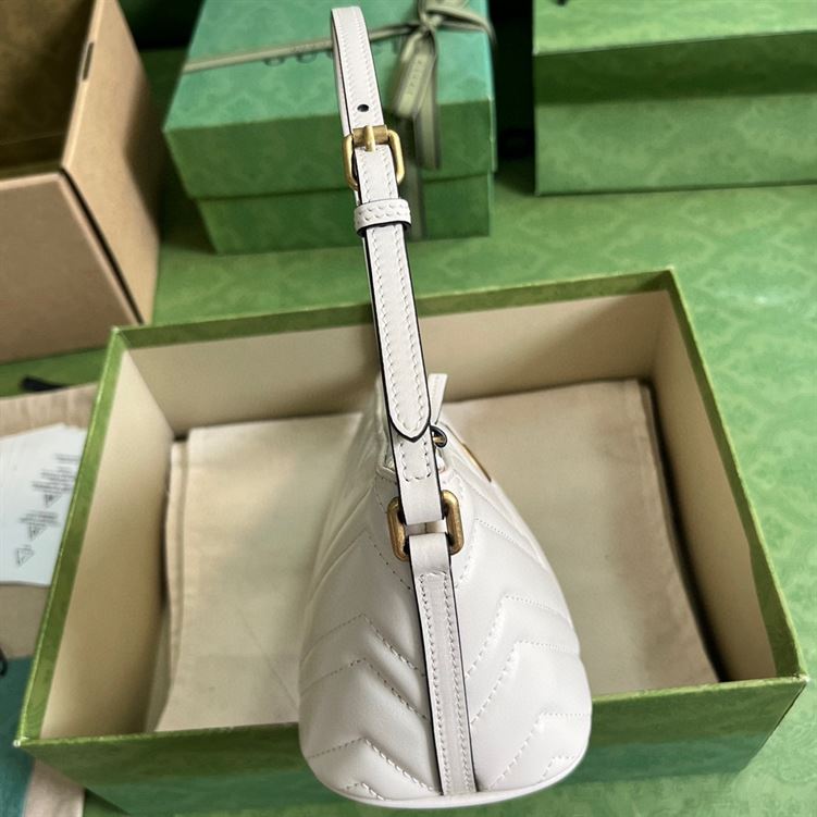 GUCCI MARMONT SHOULDER BAG IN WHITE LEATHER