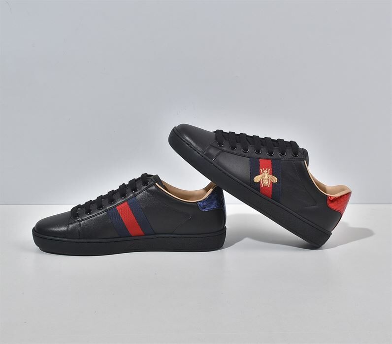 GUCCI MENS ACE EMBROIDERED SNEAKER - GCC026