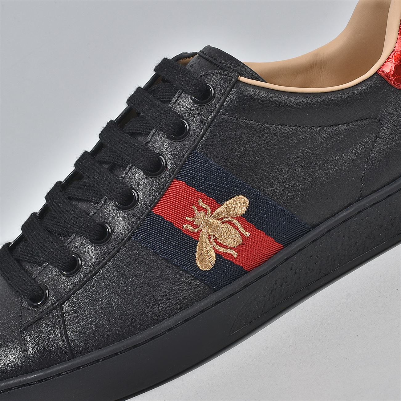 GUCCI MENS ACE EMBROIDERED SNEAKER - GCC026