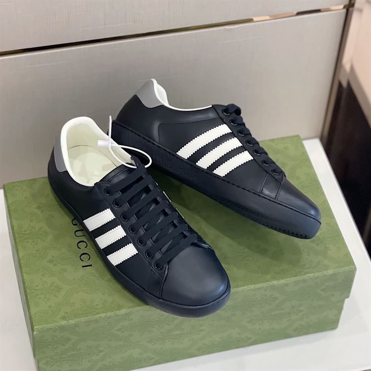 GUCCI MEN'S GG SNEAKER - GCC035