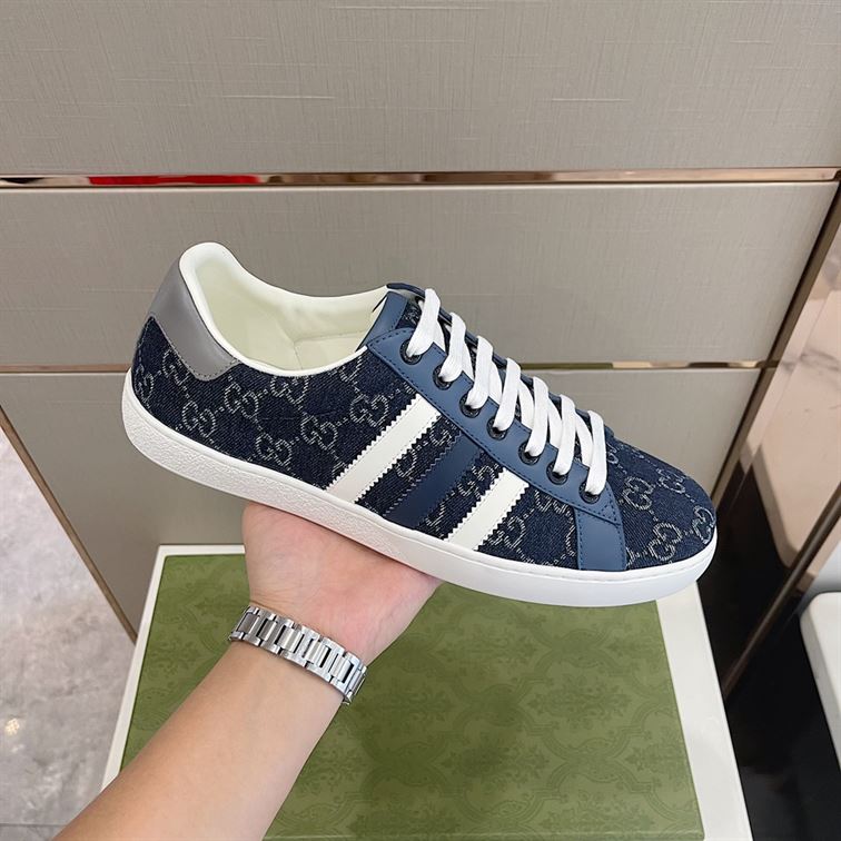 GUCCI MEN'S GG SNEAKER - GCC038