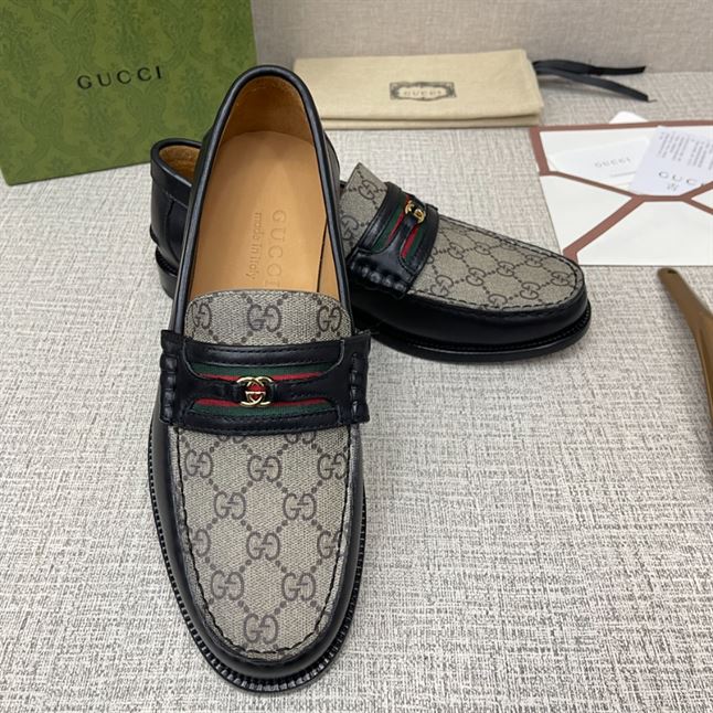 GUCCI MEN'S LOAFER WITH INTERLOCKING G - GL004