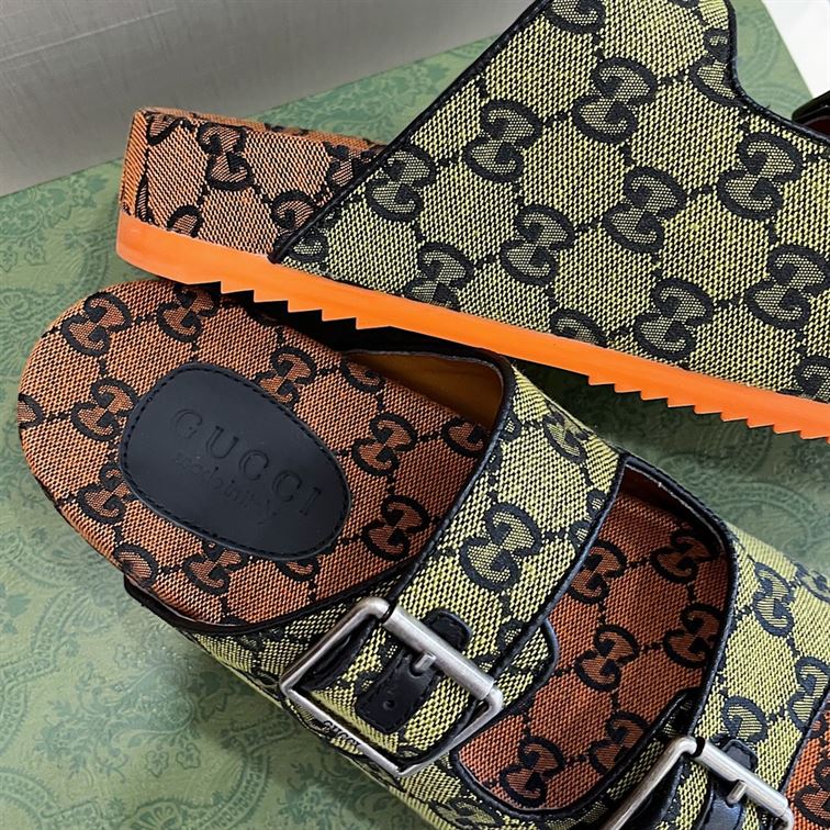 GUCCI MEN'S SLIDE SANDAL WITH STRAPS - GSL032