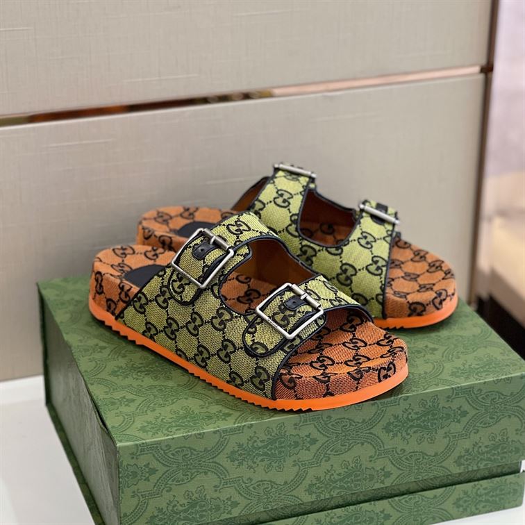 GUCCI MEN'S SLIDE SANDAL WITH STRAPS - GSL032