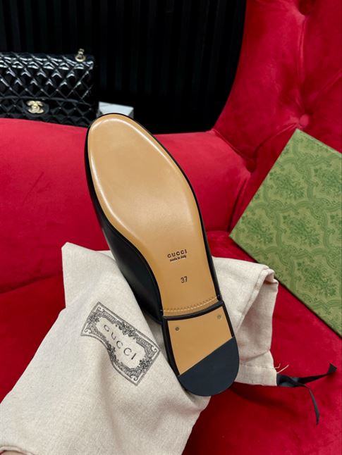 GUCCI PRINCETOWN LEATHER SLIPPER - GL021