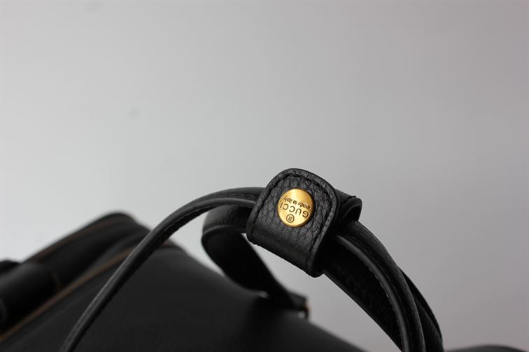 GUCCI RETRO LOGO PRINT LEATHER DUFFLE BAG - BG039