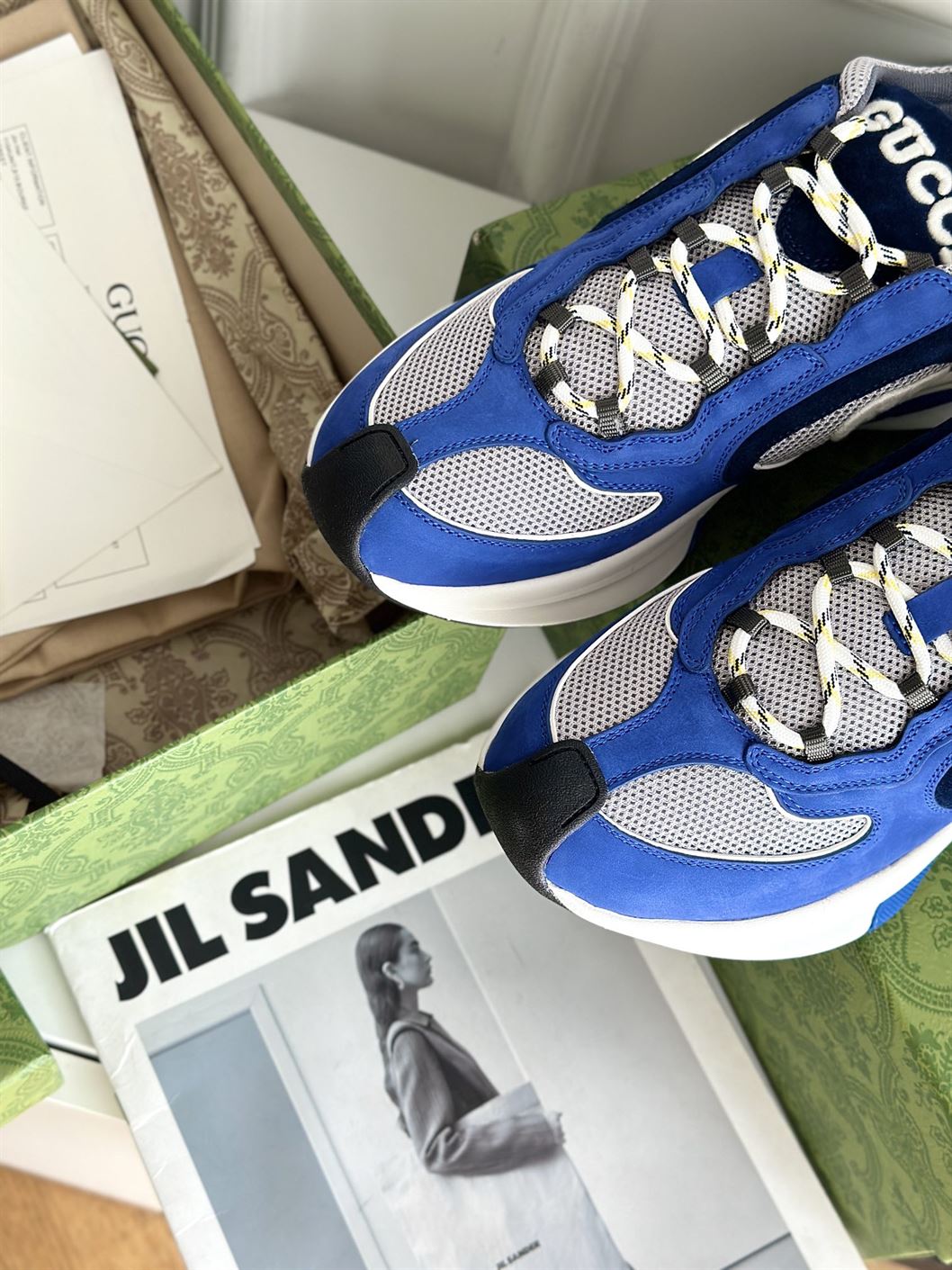 GUCCI RUN SNEAKERS - GCC117