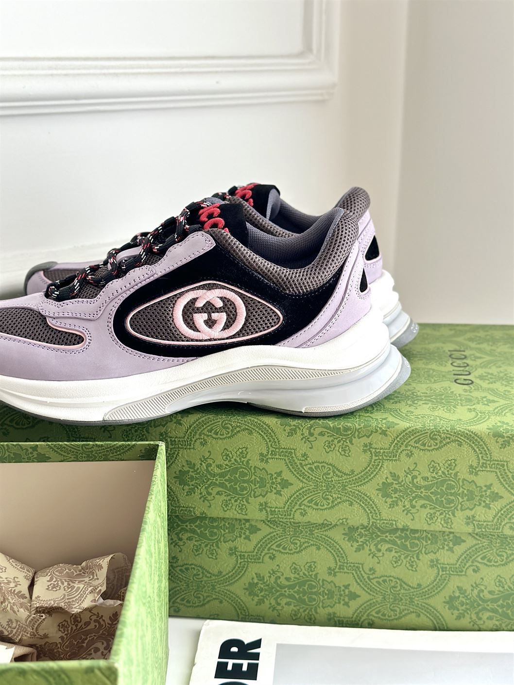 GUCCI RUN SNEAKERS - GCC120