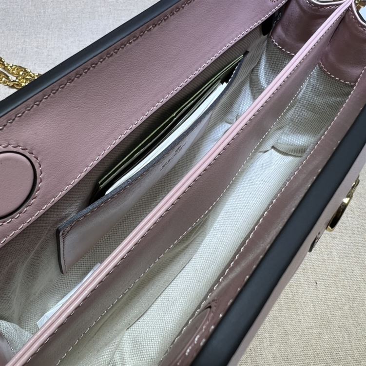 GUCCI SMALL GG QUILTED LEATHER BAG IN PINK
