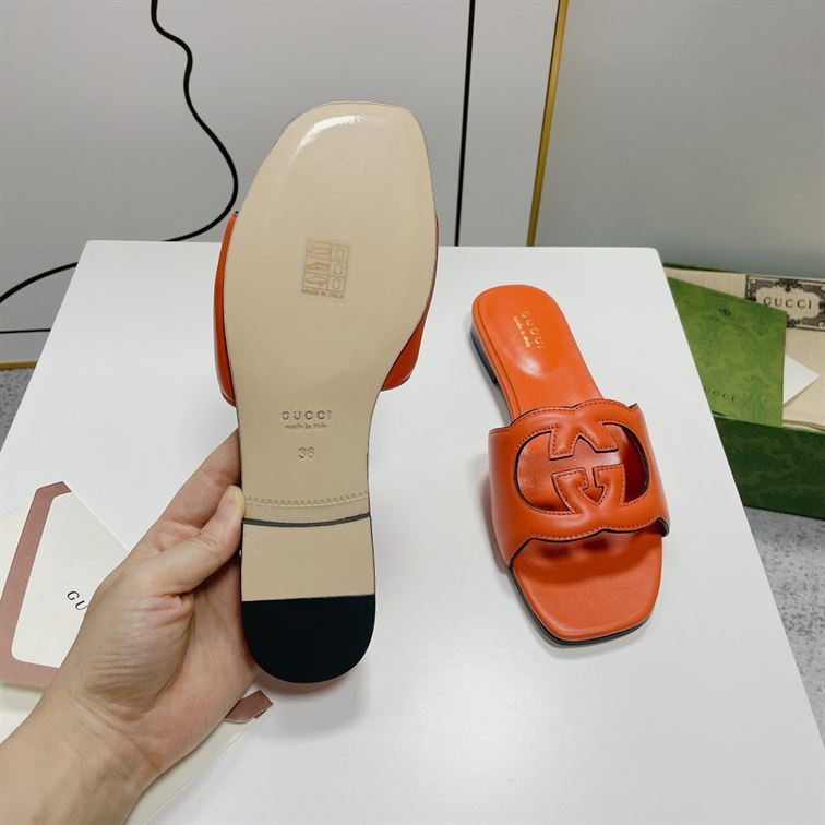 GUCCI WOMEN'S INTERLOCKING G CUT-OUT SLIDE SANDAL - GSL015