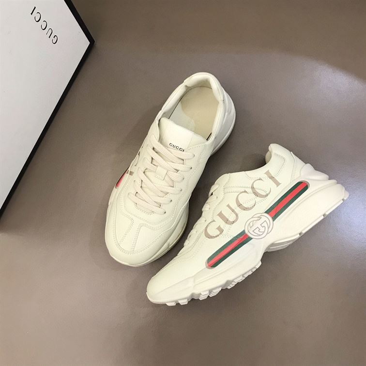 GUCCI WOMEN'S RHYTON GUCCI LOGO LEATHER SNEAKER - GCC008