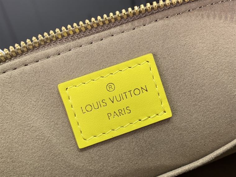 LOUIS VUITTON ALMA BB White Yellow