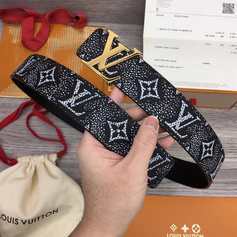 LOUIS VUITTON BELT - LBE034