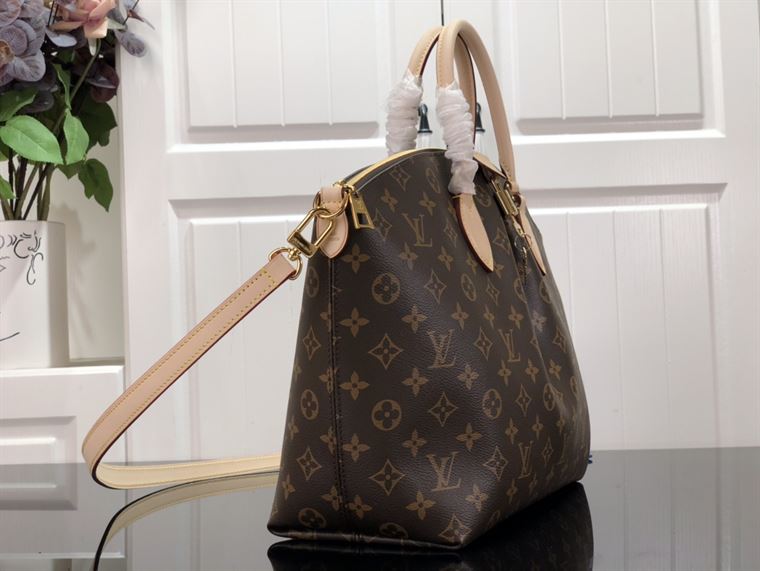 LOUIS VUITTON BOETIE MM MONOGRAM