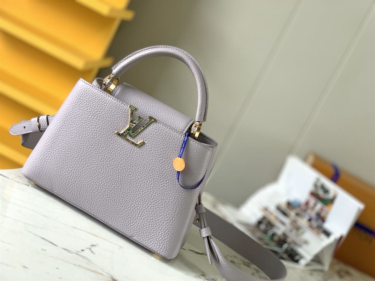 LOUIS VUITTON CAPUCINES BB Light Purple