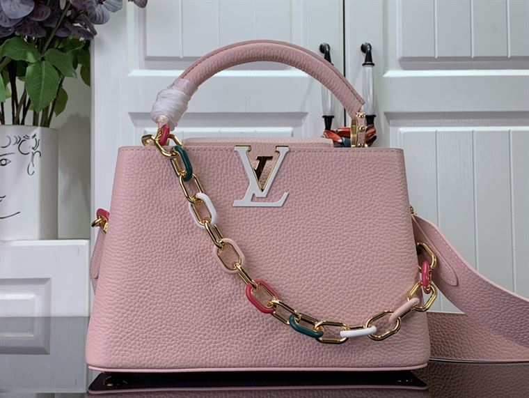 LOUIS VUITTON CAPUCINES BB PINK