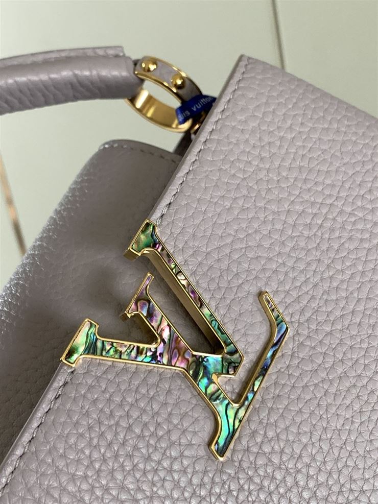 LOUIS VUITTON CAPUCINES MINI Light Purple
