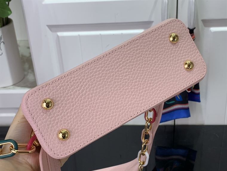 LOUIS VUITTON CAPUCINES MINI PINK