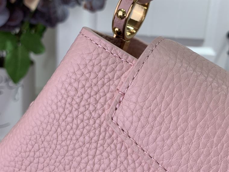 LOUIS VUITTON CAPUCINES MINI PINK